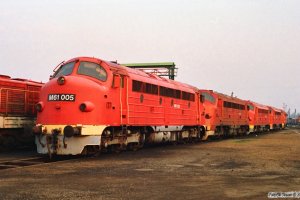 MÁV M61 005, M61 011, M61 001, M61 018 og M61 020. Tapolca 14.04.1991.