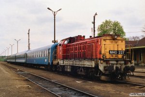 MÀV M40 227. Tapolca 17.04.1991.