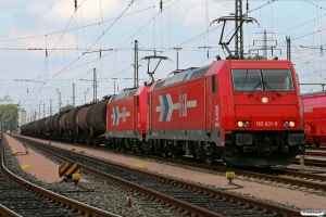 HGK 185 631-9+185 605-3. Hamburg-Hohe-Schaar 26.09.2009.