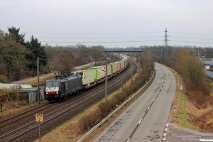 TXL E 189 916 med DGS 40562. Flensburg-Weiche 14.04.2013.