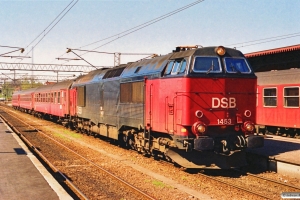 DSB MZ 1453+B+AB+B som P 462 Kh-Hg. Helsingør 07.05.1991.