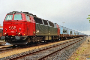 DSB MZ 1402 med G 42755 Te-Pa. Padborg 27.06.1991.