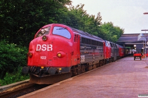 DSB MY 1122+MZ 1403 med IC 164 Es-Kh. Fredericia 29.06.1988.