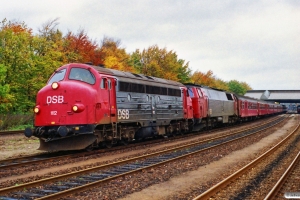 DSB MY 1112+MZ 1431 med IC 430 Fh-Flb. Fredericia 21.10.1989.