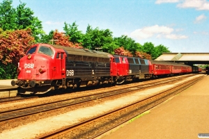 DSB MY 1135+MZ 1415 med IC 144 Fh-Kh. Fredericia 26.05.1990.