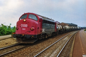 DSB MY 1143+9 Superfos tankvogne som G 8235 Fa-Ns. Skanderborg 26.06.1990.