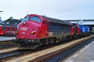 DSB MY 1104+MH 305 med G 7686 Es-Fa. Fredericia 30.06.1990.