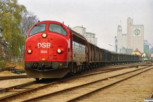 DSB MY 1104 med Rangertræk 35302 Ac-Tp. Assens 08.11.1990.