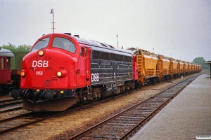 DSB MY 1113+ballastrensetog som G 8216 Bm-Tl. Bramming 24.06.1991.