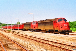 MY 1123+MY 1143+Bf+3 WRm+2 Bf som P 8534 Ar-Rj. Ringkøbing 13.06.1992.