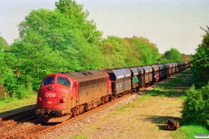 DSB MY 1147+18 Fals+MY 1127 som G 7680 Hr-Es. Skjern 11.05.1994.