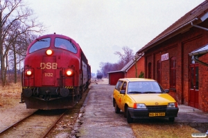 DSB MY 1132 med Rangertræk 89501 Vg-As. Møldrup 19.03.1996.