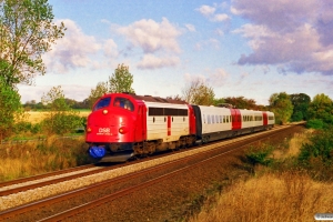 DSB 90 86 00-21 105-0+ER 41 som M 87913 Rd-Oj. Km 9,2 Fa (Fredericia-Børkop) 20.10.1997.