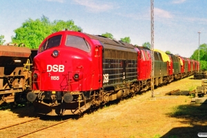 DSB MY 1155, MZ 1402, MZ 1424, MY 1147, MY 1151, MY 1148 og MY 1149 hensat. Vejle 13.05.1998.