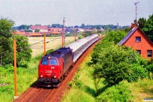 DSB MZ 1403 med IP 2185 Fh-Pa. Km 40,1 Fa (Vamdrup-Farris) 07.07.1995.