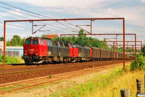 DSB MZ 1406+MZ 1451 med G 7445 Gb-År. Odense 20.08.1995.
