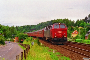 DSB MZ 1421+9 Bn-o/v som M 8223 Ngf-Ar. Km 31,0 Fa (Vejle-Hedensted) 13.07.1996.