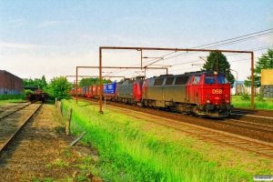 DSB MZ 1415+EA 3018 med GD 42752 Pa-Gb. Odense 08.06.1997.