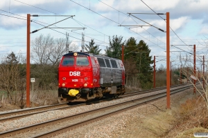 DSB MZ 1425 som M 6113 Gb-Ar. Holmstrup 23.03.2010.