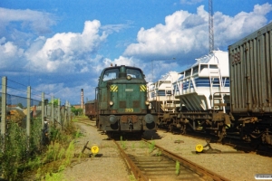 DSB MH 395 rangerer på risten ved Carlsberg depotet. Odense 09.09.1987.