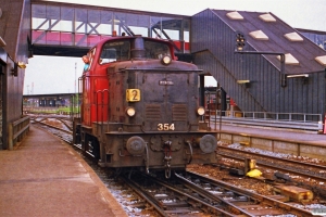 DSB MH 354 rangerer. Korsør 28.06.1988.