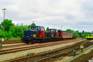 DSB MT 167+MT 163. Korsør 17.06.1997.