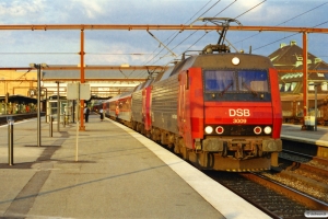 DSB EA 3009+EA 3022 med EN 83483 Kh-Pa. Odense 02.08.2003.