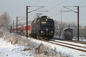 DSB EA 3022 med EN 472 Pa-Kh. Km 155,4 Kh (Marslev-Odense) 19.12.2010.