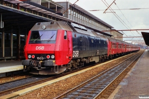 DSB ME 1503 med P 2542 Ro-Hg. Roskilde 07.11.1989.