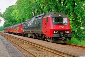 DSB ME 1513+Bn-v+Bn+ABns som Re 2449 Ro-Næ. Gadstrup 01.07.1991.