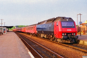 DSB ME 1501 med RØ 2260 Rf-Hgl. Nykøbing F. 05.07.1995.