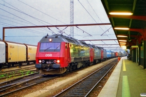 DSB ME 1536+ME 1530+EA 3020 med GD 841722 Od-Gb. Odense 03.08.1997.