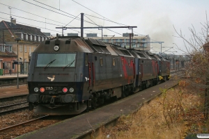 DSB ME 1521+ME 1515+ME 1513 som M 8336 Gl-Kh. Glostrup 17.11.2012.