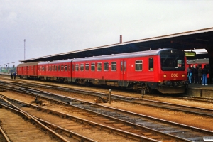 DSB MR/D 17+Pm 735 som P 2768 Od-Ngf. Odense 20.04.1989.