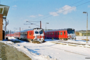 DSB MR/D 83 og MR/D 56. Odense 20.02.1996.