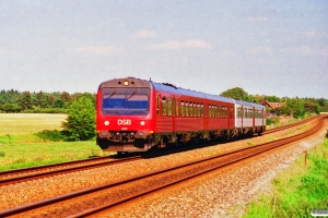 DSB MR/D 05+MR/D 09 som RV 3648 Fa-Es. Km 36,2 Lk (Gørding-Bramming) 21.07.1996.