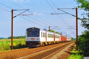 DSB MR/D 32+MR/D 75+MR/D 10+MR/D 13 som IR 3630 Od-Es. Km 165,2 Kh (Odense-Holmstrup) 01.09.1997.