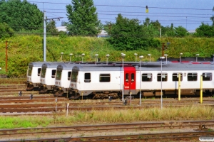 DSB MR/D 39, MR/D 90, MR/D 75 og MR/D 80. Fredericia 18.08.2001.