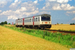 DSB MR/D 35 som RV 5042 Od-Re. Km 12,2 Od (Højby-Årslev) 12.07.2002.