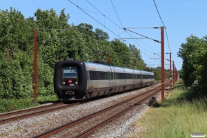 DSB ER 25+MF 18 som IC 157 Kh-Ar. Hjulby 21.06.2022.