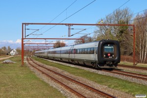 DSB ER 13+MF 05+MF 09 som L 59030 Ab-Cph. Kauslunde 06.04.2023.