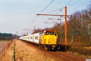 DSB MK 601+23 Lgs som G 6952 Te-Pa. Km 98,7 Fa (Tinglev-Vejbæk) 24.03.1997.