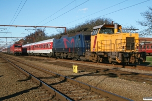 RDK MK 618+DSB EA 3001 og DB 101 080-0. Padborg 15.02.2008.