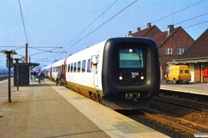 DSB MF 11+MF 12 som L 124 Str-Kh. Ringsted 17.03.1990.