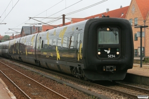 DSB MF 34 forrest i IC 137 Cph-Lih. Slagelse 07.07.2012.