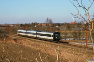 DSB MF 89 som IC 5745 Kd-Pa. Km 54,4 Fa (Sommersted-Vojens) 15.03.2013.