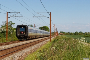 DSB MF 39+ER 24+MF 09 som IC 857 Kk-Es. Km 143,6 Kh (Ullerslev-Langeskov) 23.05.2018.