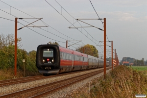 DSB MF 51+MF 34+MF 94+MF 08+ER 31 som L 51061 Kh-Ar. Km 143,6 Kh (Ullerslev-Langeskov) 05.10.2018.