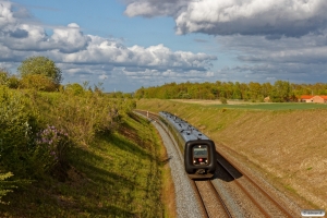 DSB MF 71+MF 14 som RØ 2567 Kh-Hk. Km 42,2 Kh (Lejre-Hvalsø) 15.05.2020.