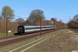 DSB MF 31+MF 29 som IC 90157 Kh-Ar. Hjulby 25.04.2021.